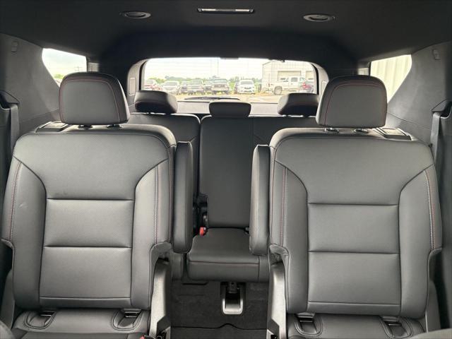 new 2025 Chevrolet Traverse car, priced at $54,700