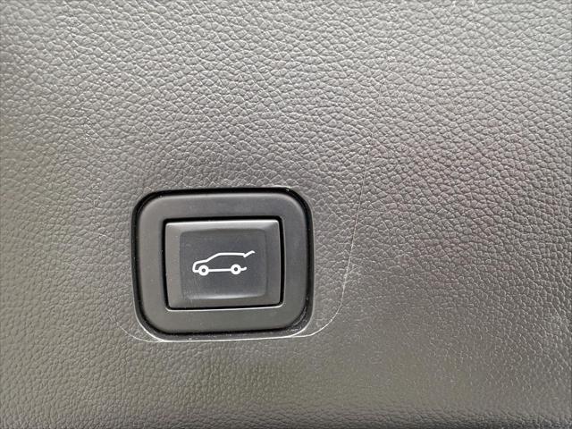 used 2021 Chevrolet Traverse car, priced at $34,745