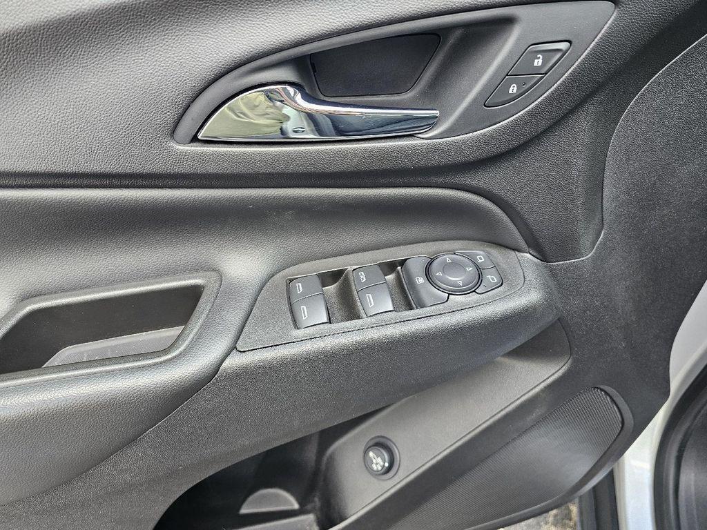 used 2020 Chevrolet Equinox car, priced at $16,896
