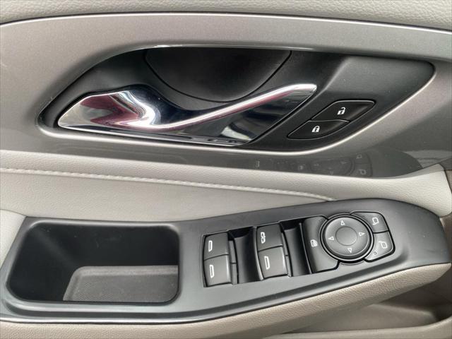 used 2021 Chevrolet Traverse car, priced at $25,879