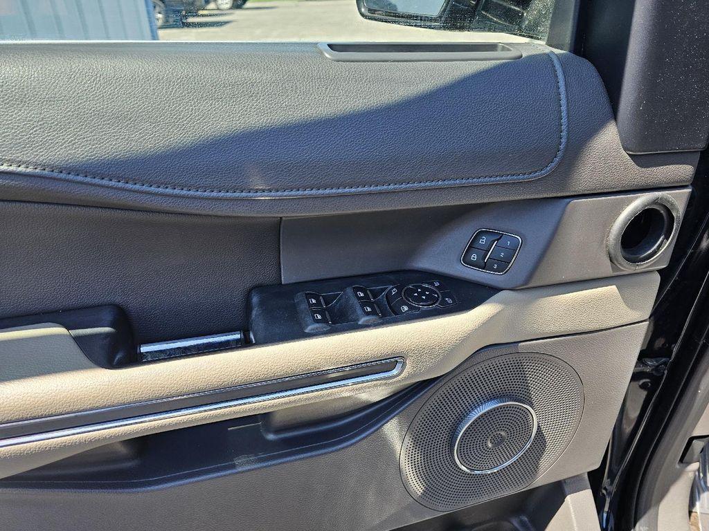 used 2021 Ford Expedition Max car, priced at $26,599