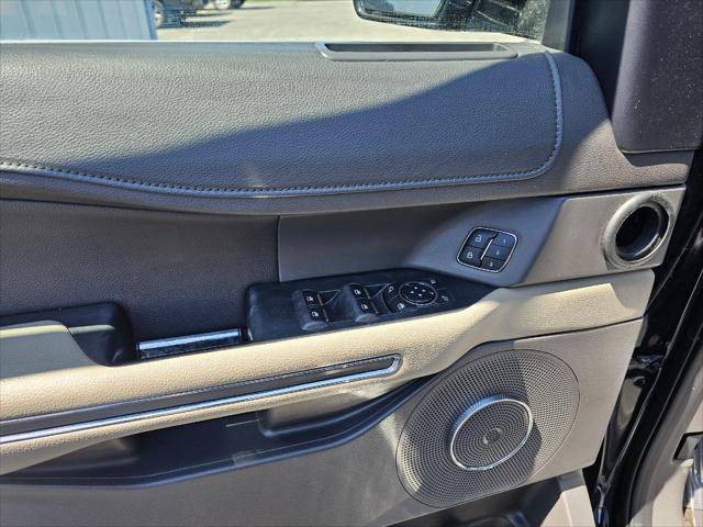 used 2021 Ford Expedition Max car, priced at $29,999