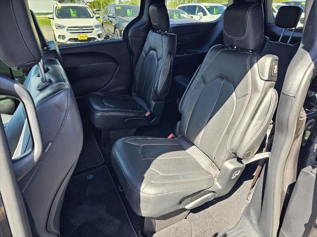 used 2021 Chrysler Pacifica car, priced at $27,899