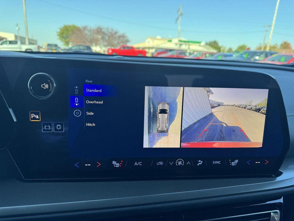 new 2026 Chevrolet Traverse car, priced at $46,714