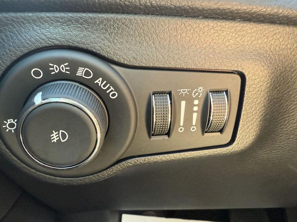 used 2019 Jeep Compass car, priced at $13,899