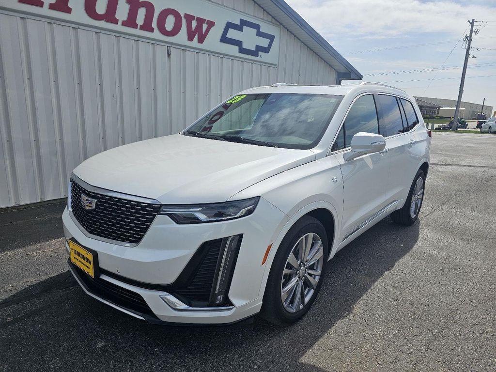 used 2023 Cadillac XT6 car, priced at $37,885