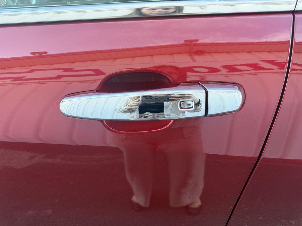 used 2023 Chevrolet Equinox car, priced at $24,495