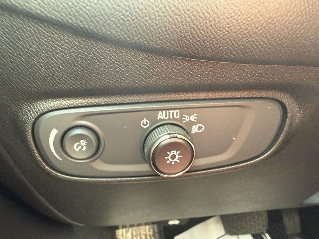 used 2022 Chevrolet Equinox car, priced at $24,830