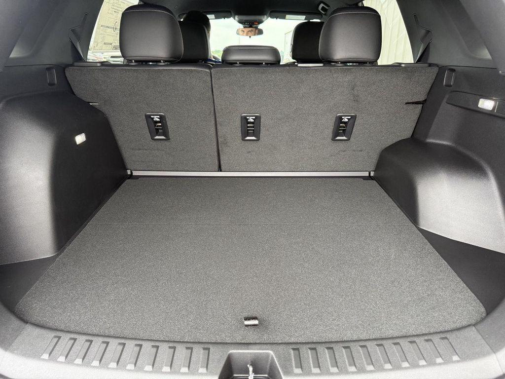 new 2026 Chevrolet Equinox car, priced at $34,045