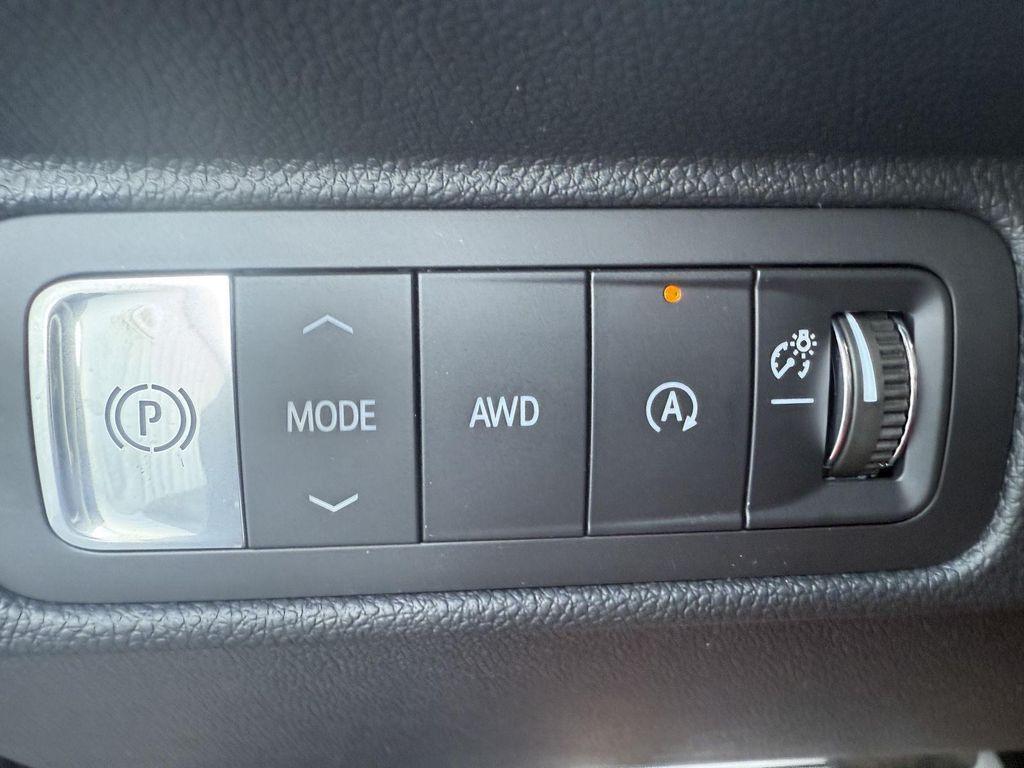 new 2026 Chevrolet Traverse car, priced at $59,294