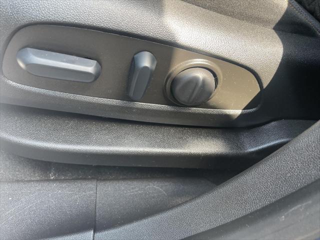 used 2022 Chevrolet Equinox car, priced at $22,899