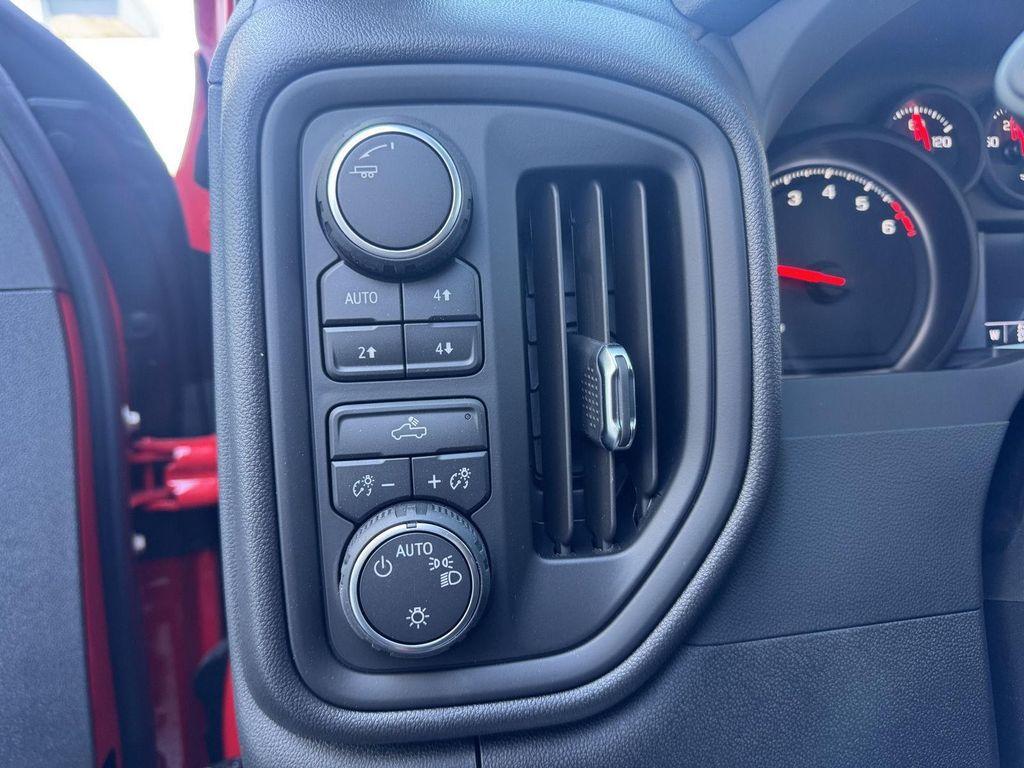 new 2026 Chevrolet Silverado 1500 car, priced at $59,105