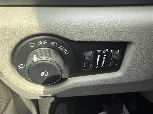 used 2022 Chrysler Pacifica car, priced at $19,990