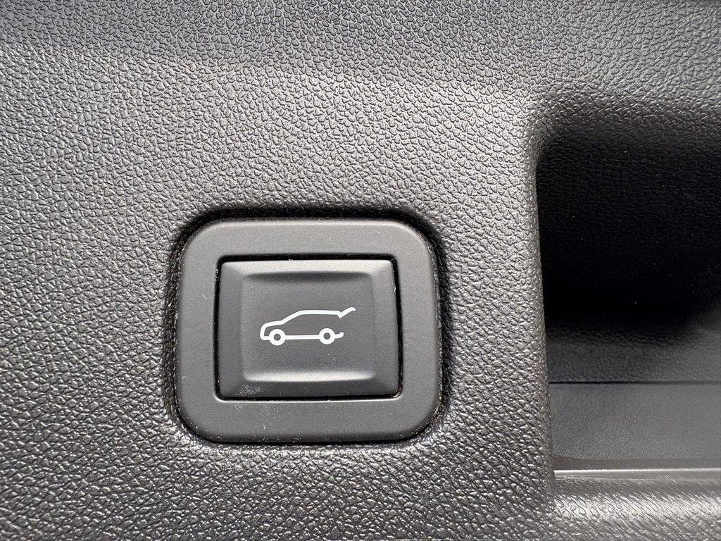 used 2019 Chevrolet Equinox car, priced at $18,699