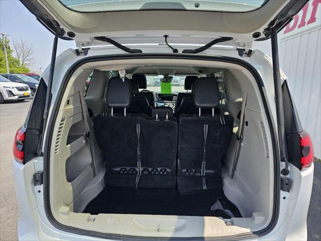 used 2023 Chrysler Pacifica car, priced at $21,990