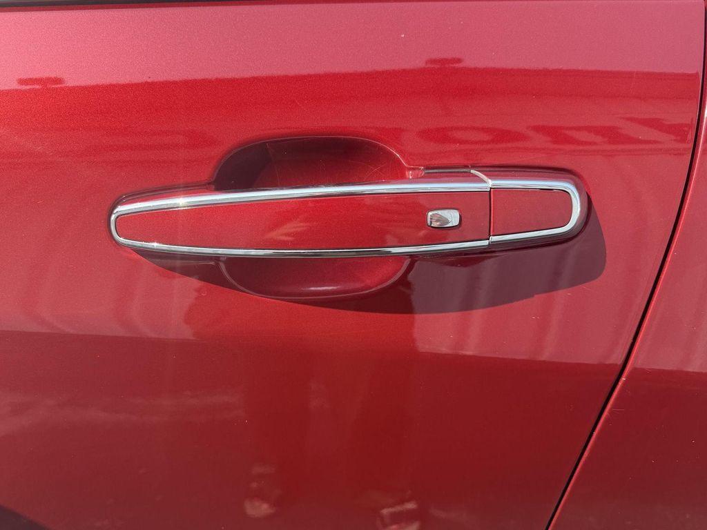 used 2019 Chevrolet Equinox car, priced at $15,450