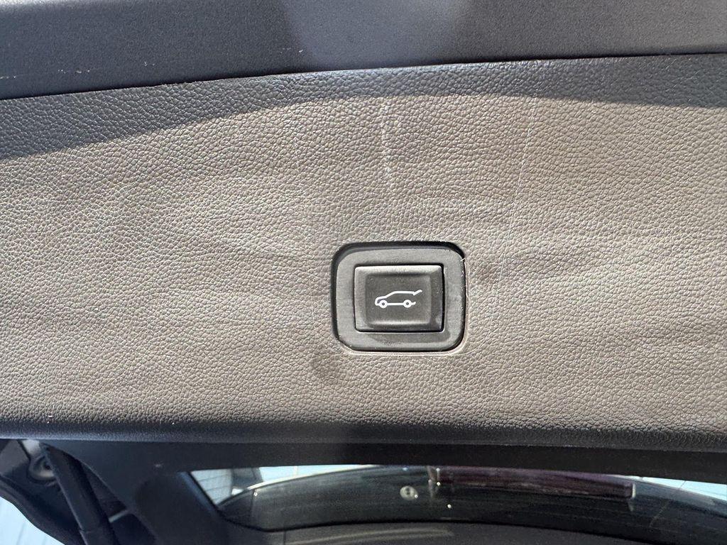 used 2018 Chevrolet Traverse car, priced at $15,799