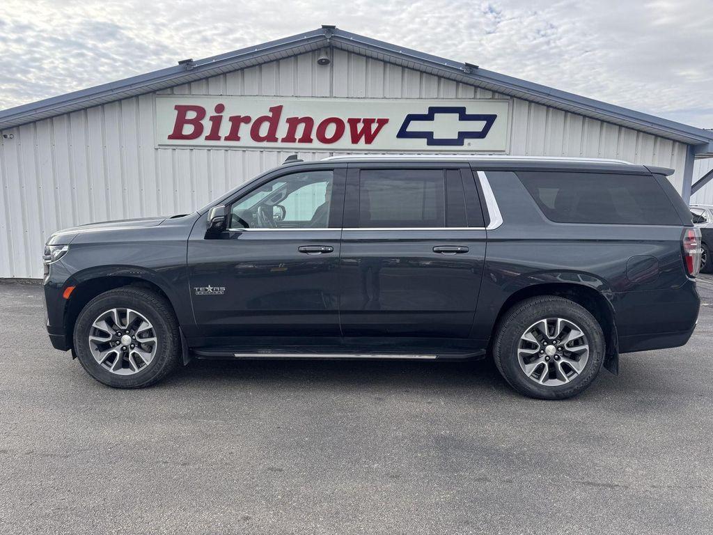 used 2022 Chevrolet Suburban car, priced at $49,990