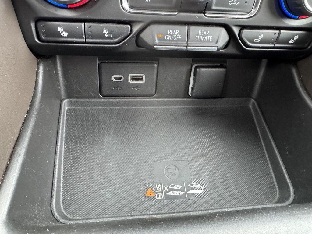 used 2022 Chevrolet Suburban car, priced at $49,990