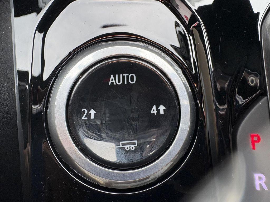 new 2025 Chevrolet Colorado car, priced at $46,515