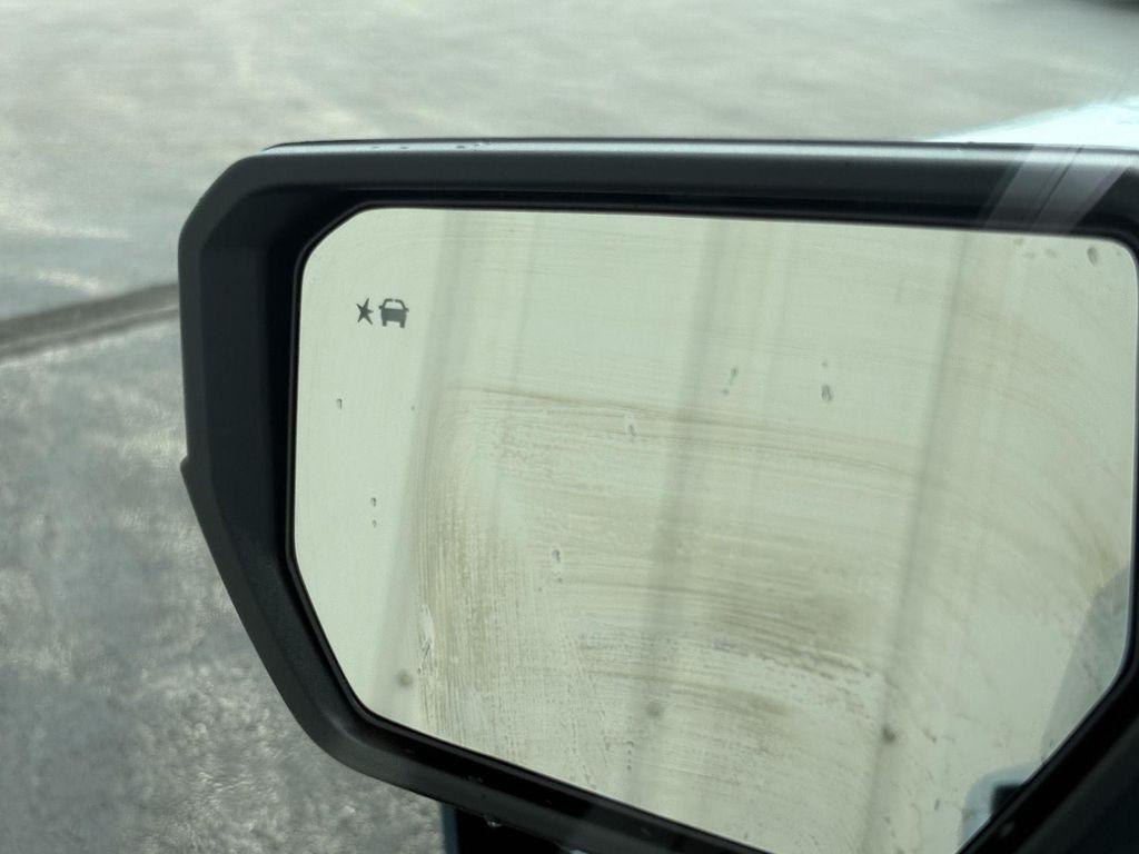 new 2025 Chevrolet Colorado car, priced at $46,515