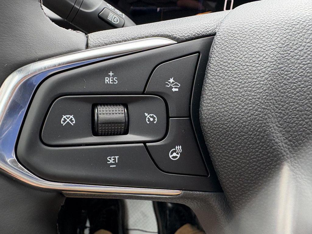new 2025 Chevrolet Trax car, priced at $26,690