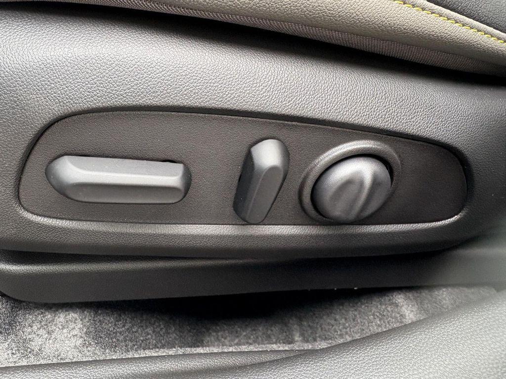 new 2025 Chevrolet Trax car, priced at $26,690