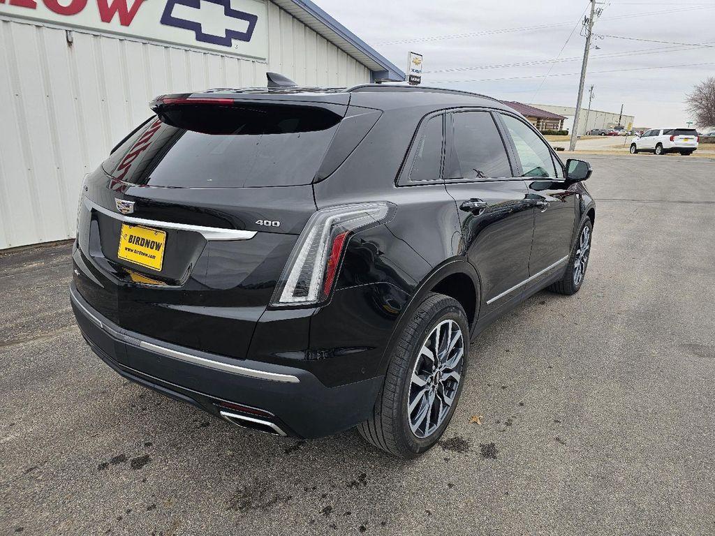 used 2021 Cadillac XT5 car, priced at $25,615