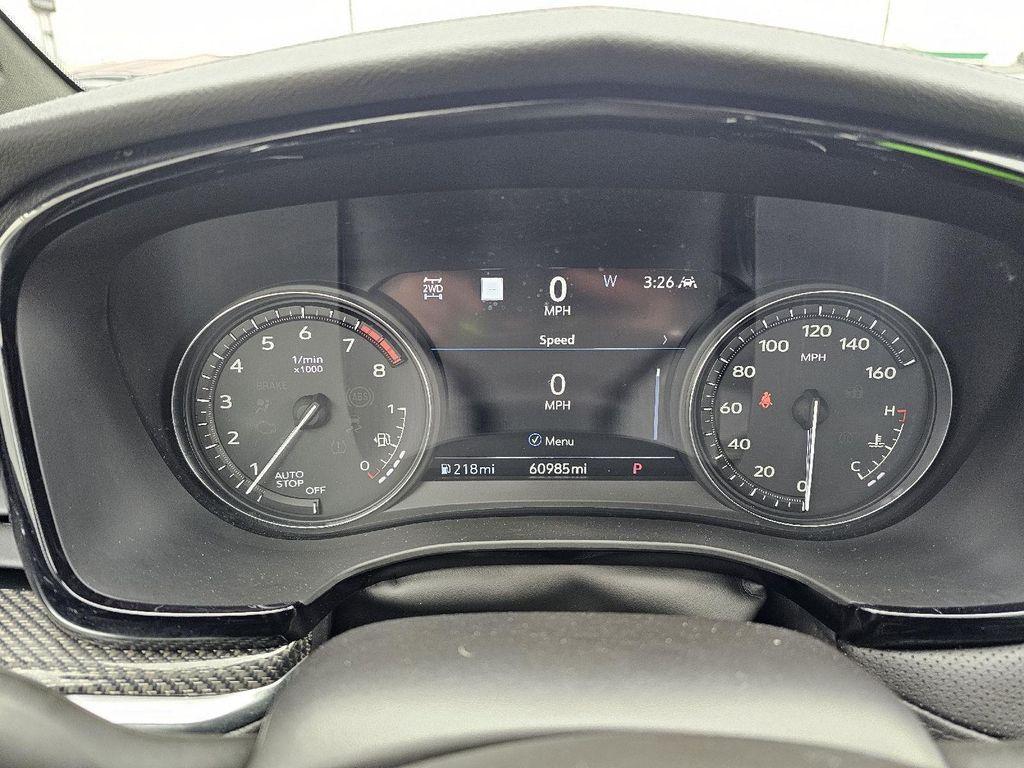 used 2021 Cadillac XT5 car, priced at $25,615