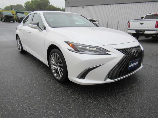 used 2022 Lexus ES 350 car, priced at $39,774