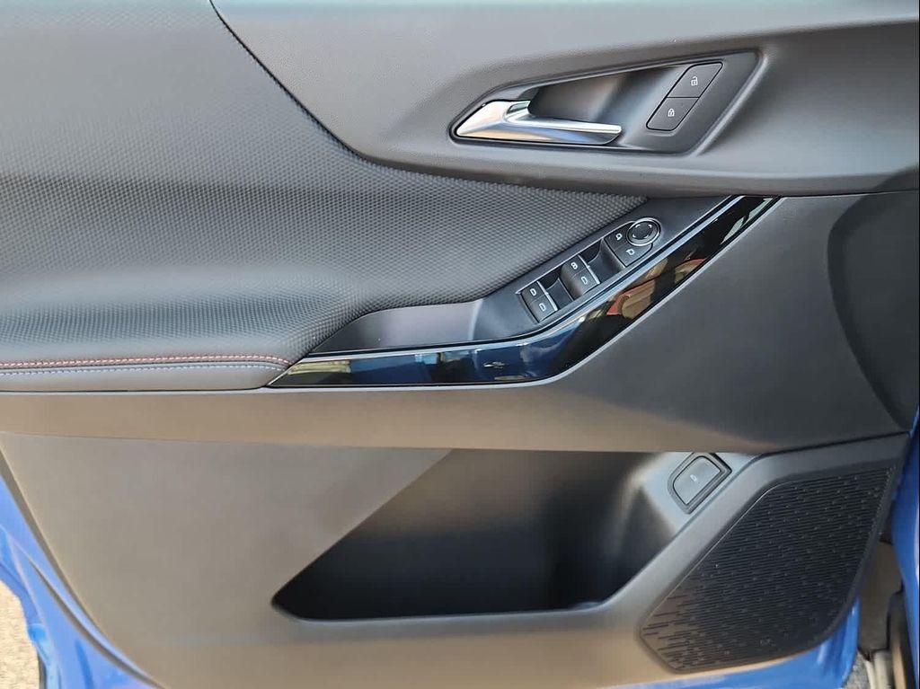 new 2026 Chevrolet Equinox car, priced at $32,395