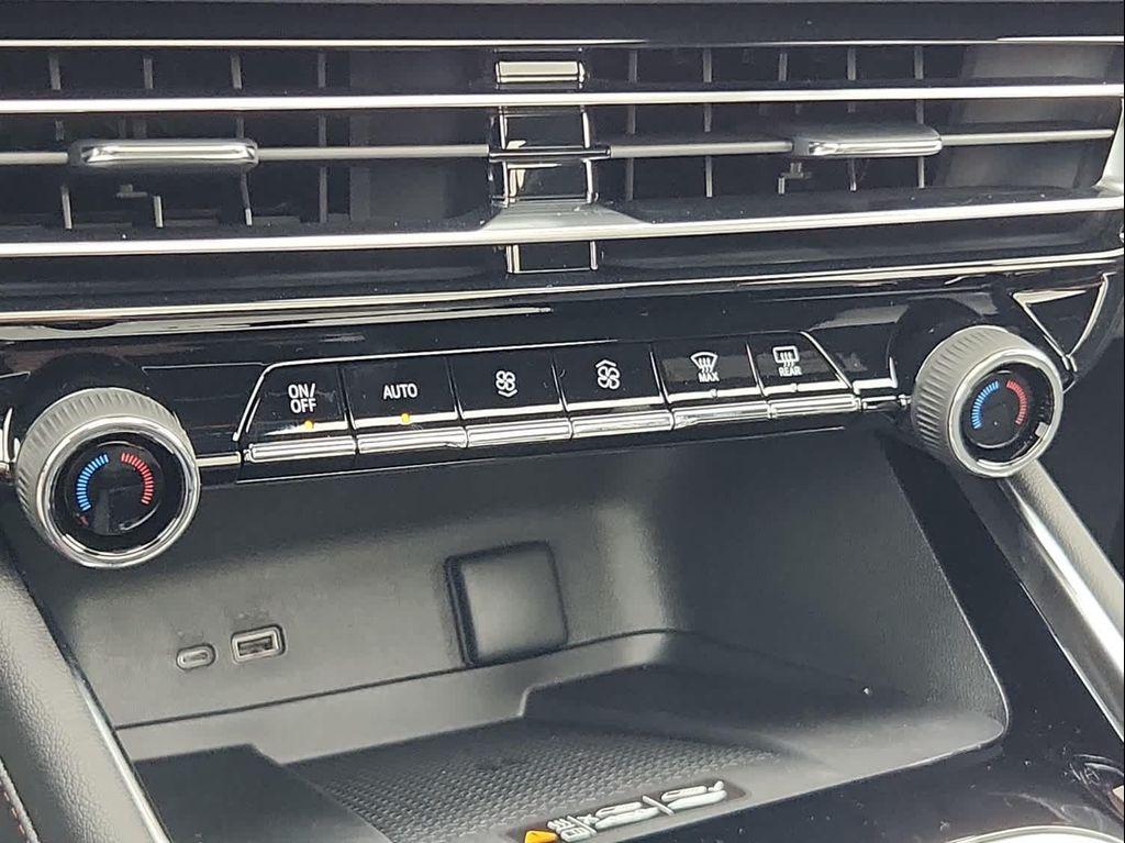 new 2026 Chevrolet Traverse car, priced at $56,968