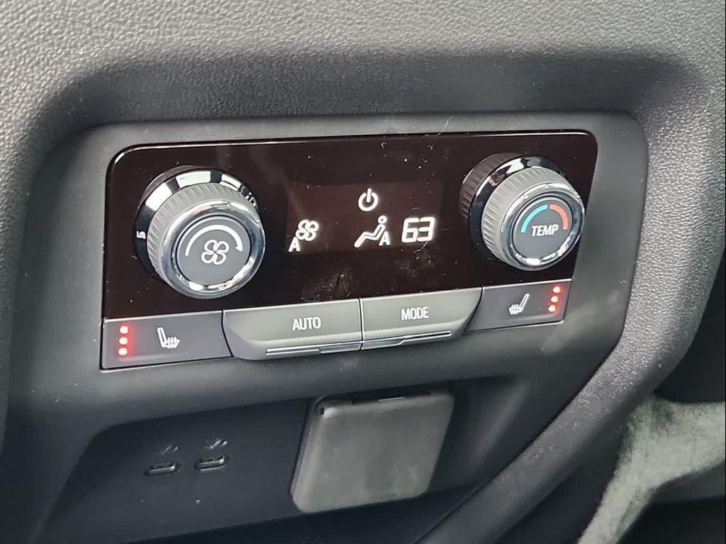 new 2026 Chevrolet Traverse car, priced at $56,968