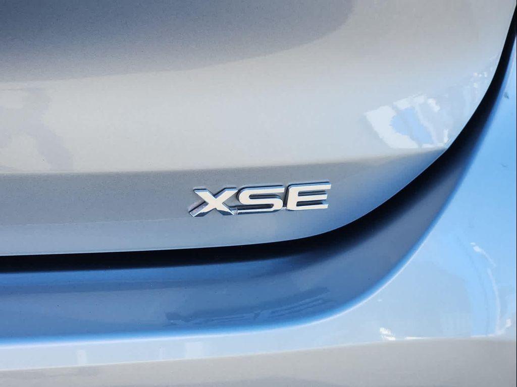 used 2023 Toyota Highlander car, priced at $38,723