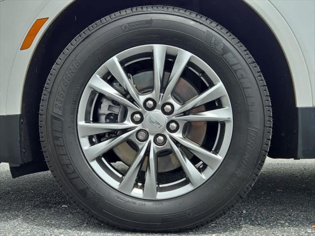 used 2021 Cadillac XT5 car, priced at $31,395