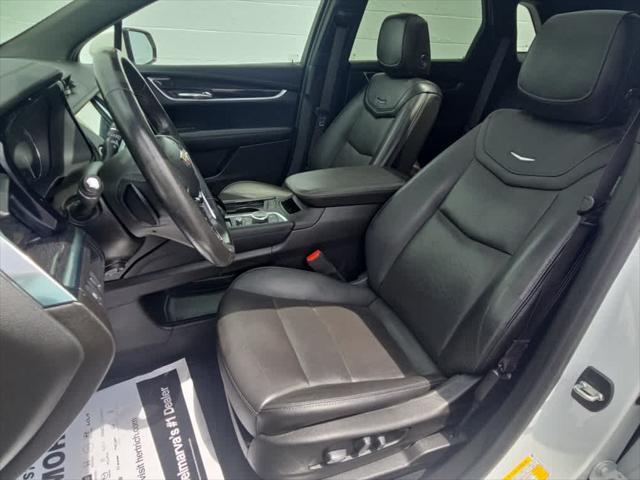 used 2021 Cadillac XT5 car, priced at $31,395
