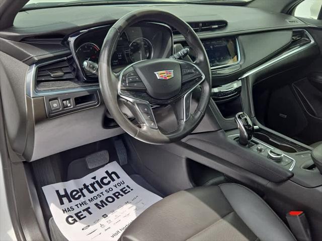 used 2021 Cadillac XT5 car, priced at $31,395