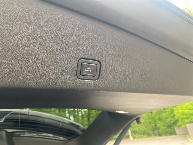 used 2023 Cadillac XT6 car, priced at $39,995