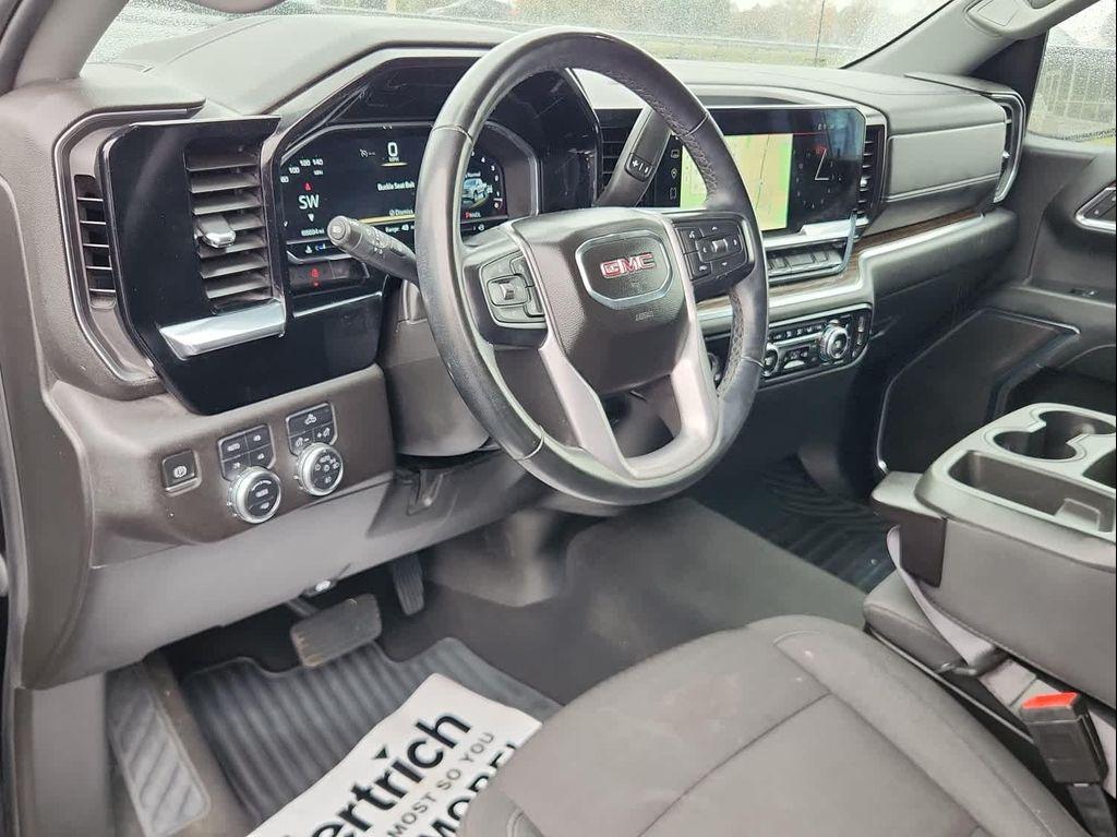 used 2023 GMC Sierra 1500 car, priced at $42,995