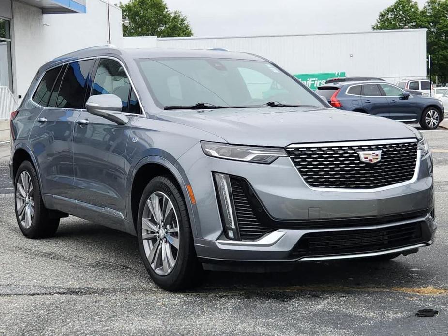 used 2022 Cadillac XT6 car, priced at $34,548