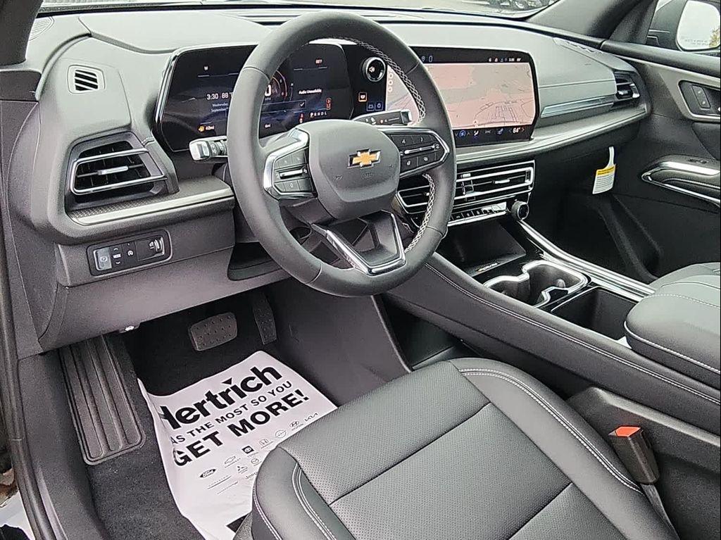 new 2026 Chevrolet Traverse car, priced at $46,346