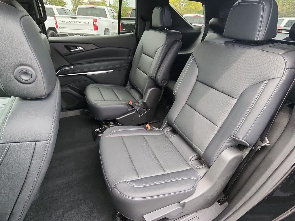 new 2026 Chevrolet Traverse car, priced at $46,346