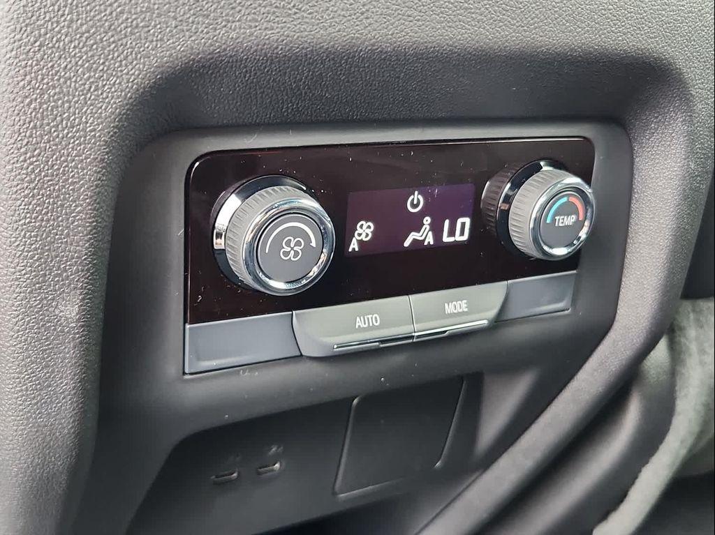 new 2026 Chevrolet Traverse car, priced at $46,346