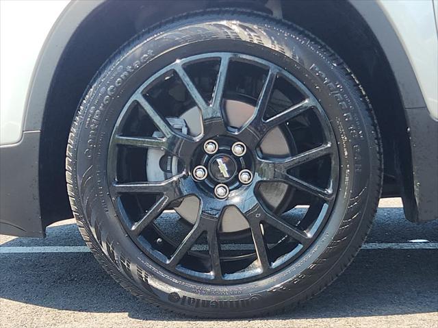 used 2022 Chevrolet Trax car, priced at $18,782
