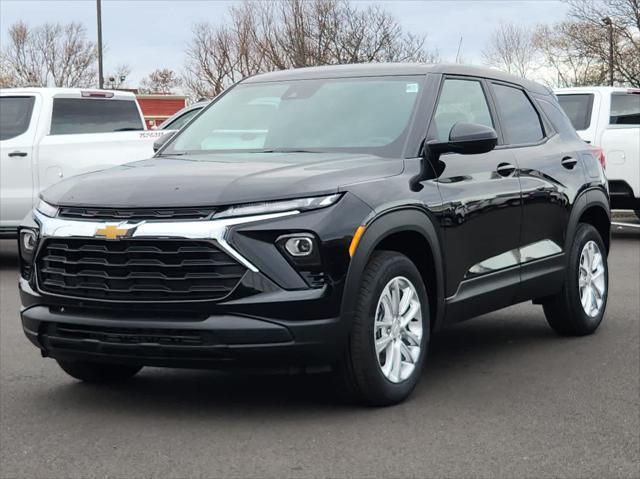 new 2025 Chevrolet TrailBlazer car, priced at $27,910