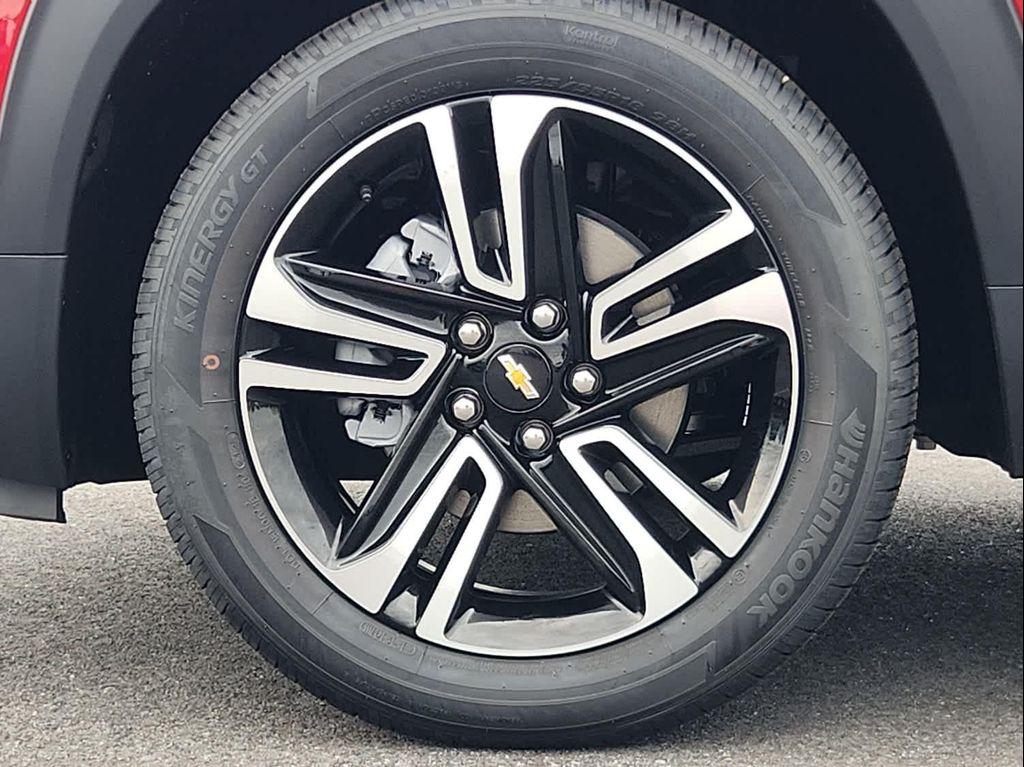 new 2026 Chevrolet TrailBlazer car, priced at $28,994