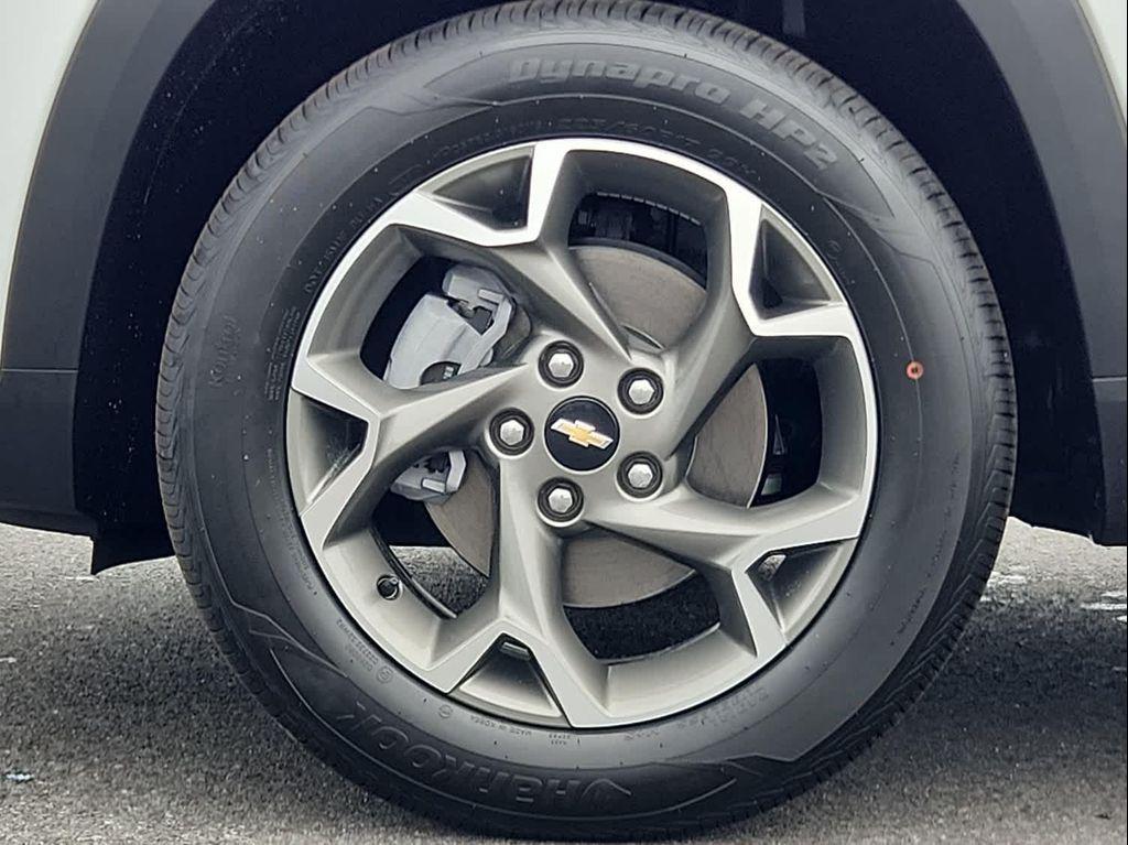 new 2025 Chevrolet Trax car, priced at $23,991