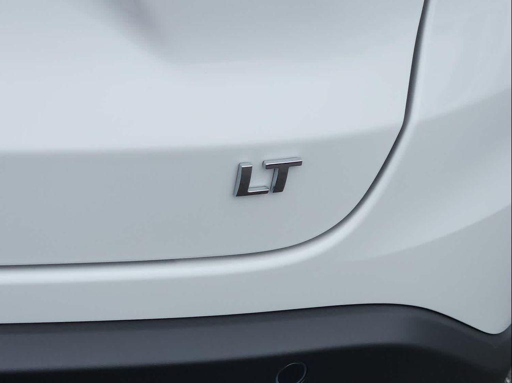 new 2025 Chevrolet Trax car, priced at $23,991