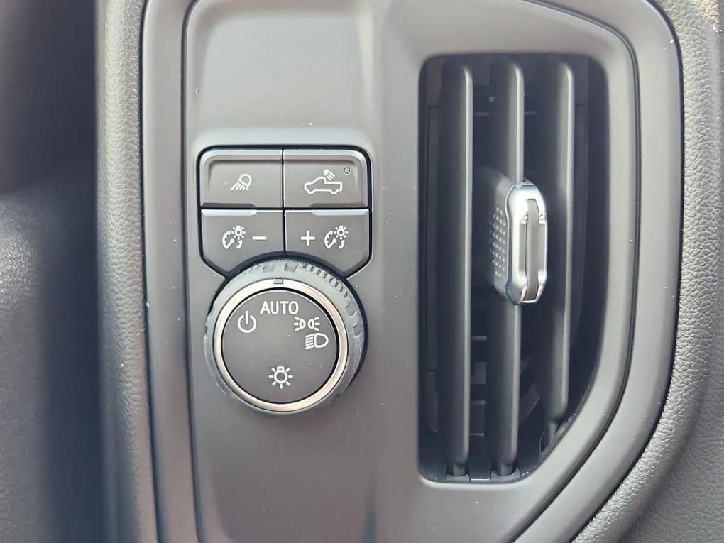 new 2024 Chevrolet Silverado 3500 car, priced at $49,495