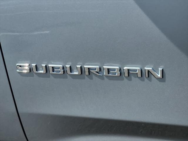 new 2025 Chevrolet Suburban car, priced at $76,595